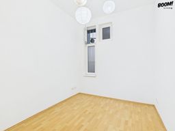 5-Zimmer-Wohnung mit 2 Bädern – Perfekt für WGs oder Familien sowie eine Ordination 3